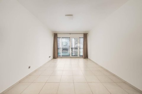 Apartment in Jumeirah Lake Towers, Dubai 1 bedroom, 119 sq.m. № 56864 - photo 12