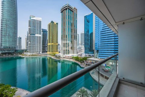 Apartment in Jumeirah Lake Towers, Dubai 1 bedroom, 119 sq.m. № 56864 - photo 1