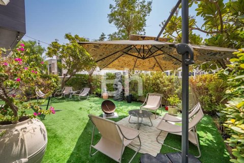 Villa in DAMAC Hills (Akoya by DAMAC), Dubai 3 bedrooms, 324 sq.m. № 56883 - photo 10