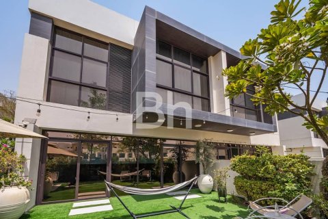 Villa in DAMAC Hills (Akoya by DAMAC), Dubai 3 bedrooms, 324 sq.m. № 56883 - photo 17