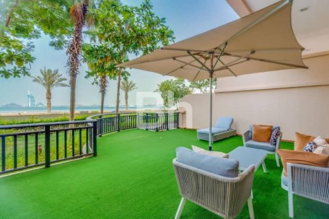 Apartment in Palm Jumeirah, Dubai 1 bedroom, 139 sq.m. № 56863 - photo 2