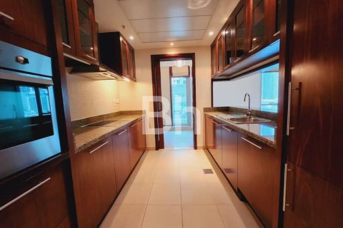 Apartment in Dubai Marina, Dubai 2 bedrooms, 131 sq.m. № 56885 - photo 12