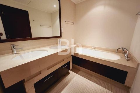 Apartment in Dubai Marina, Dubai 2 bedrooms, 131 sq.m. № 56885 - photo 11