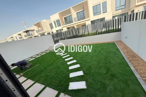 Townhouse in Jebel Ali, Dubai 4 bedrooms, 251.86 sq.m. № 142478 - photo 4