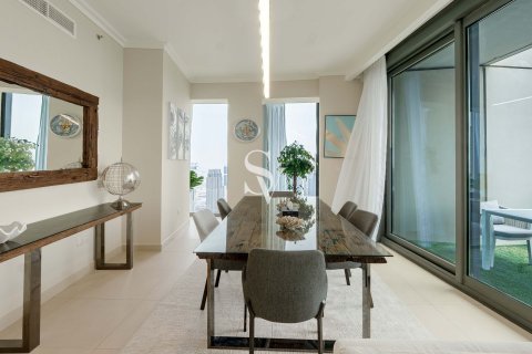 Apartment in Downtown Dubai (Downtown Burj Dubai), Dubai 3 bedrooms, 169 sq.m. № 105587 - photo 22