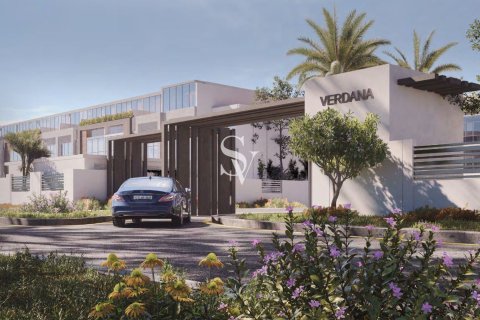 Adosado en Dubai Investment Park, Dubai, 3 dormitorios, 118 m², № 105578 - foto 24