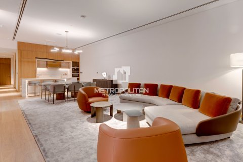 Apartment in Jumeirah, Dubai 3 bedrooms, 267 sq.m. № 5164 - photo 2