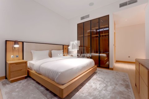 Apartment in Jumeirah, Dubai 3 bedrooms, 267 sq.m. № 5164 - photo 19