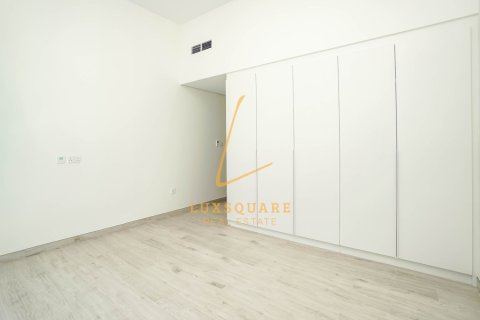 Снять в аренду виллу в Al Furjan, Дубай: 5 спален, 570м², № 77396 - фото 3