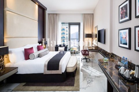 Appartement à The Address Dubai Marina, Dubai Marina, Dubai, studio, 30.98965371 m², № 77406 - photo 1