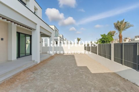 Villa à Arabian Ranches 3, Dubai, 4 chambres, 448.07116900 m², № 77405 - photo 23