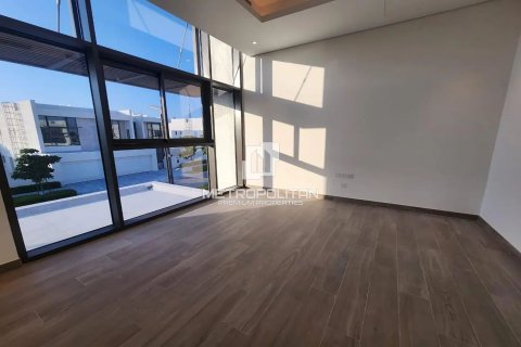 Снять в аренду виллу в District One, Мохаммед Бин Рашид Сити, Дубай: 4 спальни, 594м², № 14988 - фото 7