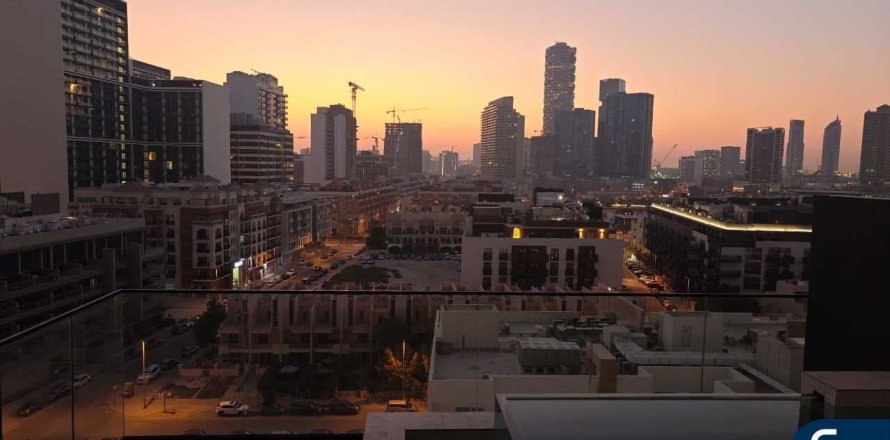 Appartement à Jumeirah Village Circle, Dubai, 2 chambres, 142 m², № 75423