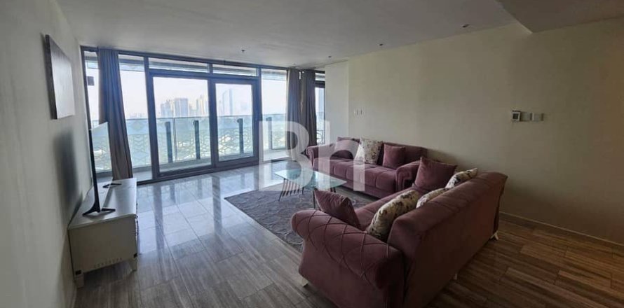 Apartment in Dubai 1 bedroom, 101 sq.m. № 24800