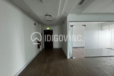 Office in Business Bay, Dubai 107 sq.m. № 56171 - photo 13