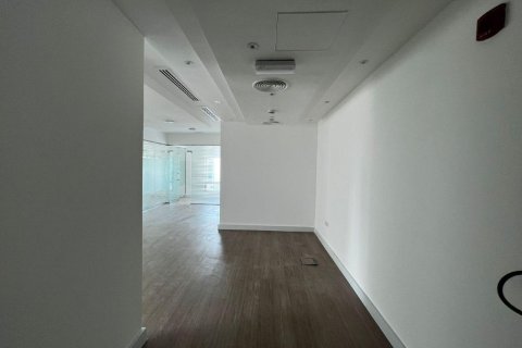Office in Business Bay, Dubai 107 sq.m. № 56171 - photo 9