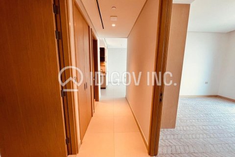 Apartment in Vida Residences Dubai Mall, Downtown Dubai (Downtown Burj Dubai), Dubai 2 bedrooms, 129 sq.m. № 56169 - photo 7