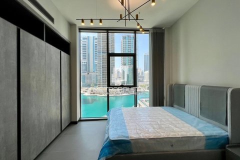 Apartamento en Jumeirah Lake Towers, Dubai, 2 dormitorios, 131 m², № 15951 - foto 13