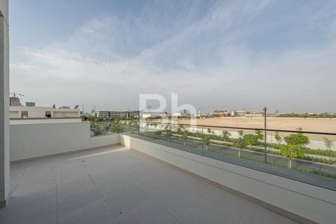 Снять в аренду таунхаус в Tilal Al Ghaf, Дубай: 4 спальни, 316м², № 22195 - фото 6