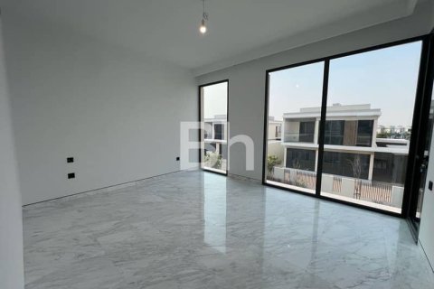 Снять в аренду виллу в Tilal Al Ghaf, Дубай: 4 спальни, 374м², № 22170 - фото 11