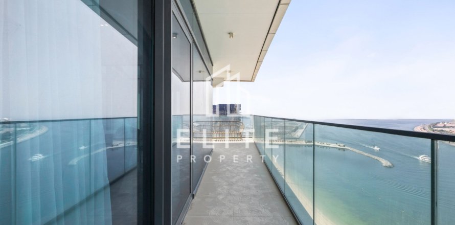 Apartamento en EMAAR Beachfront, Dubai Harbour, Dubai, 3 dormitorios, 183 m², № 141224