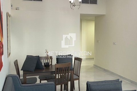 Apartment in Jumeirah Village Circle, Dubai 2 bedrooms, 104 sq.m. № 5261 - photo 4