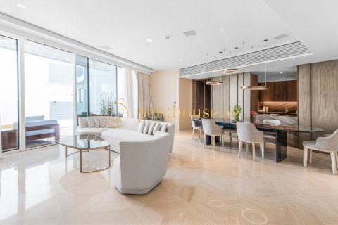 Appartement à FIVE Palm Jumeirah, Palm Jumeirah, Dubai, 2 chambres, 181 m², № 14939 - photo 1