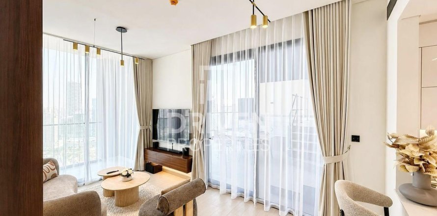 Apartment in District 15, Jumeirah Village Circle, Dubai 2 bedrooms, 142.7 sq.m. № 127074