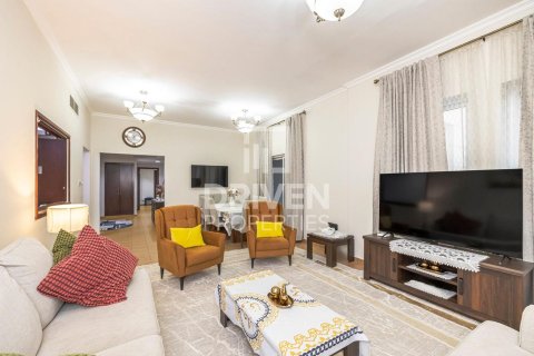 Apartment in Dubai Festival City, Dubai 3 bedrooms, 247.31 sq.m. № 127075