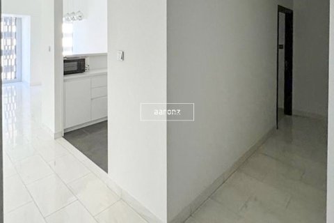 Apartment in Dubai Marina, Dubai 2 bedrooms, 141.7 sq.m. № 7409 - photo 7