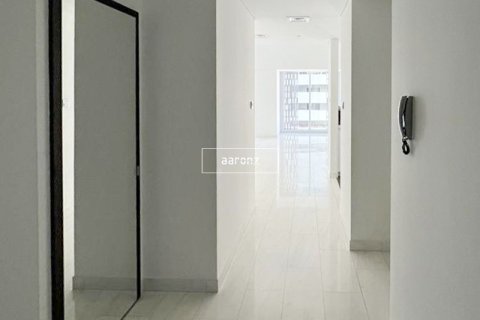 Apartment in Dubai Marina, Dubai 2 bedrooms, 141.7 sq.m. № 7409 - photo 8
