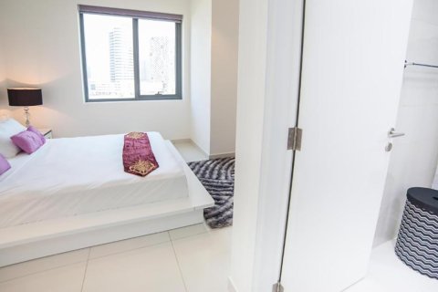 Penthouse in Business Bay, Dubai 4 bedrooms, 454 sq.m. № 29839 - photo 5