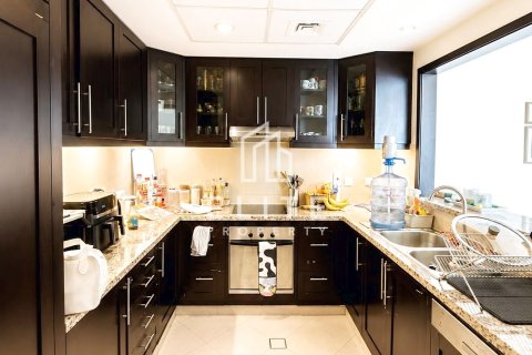 Apartment in The Links, The Views, Dubai 2 bedrooms, 137 sq.m. № 134908 - photo 5