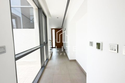 Villa in Sidra Villas, Dubai Hills Estate, Dubai 3 bedrooms, 305 sq.m. № 134909 - photo 10