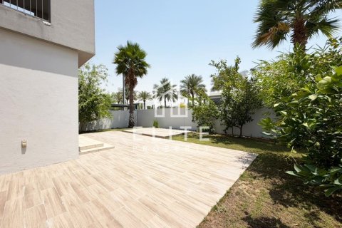 Villa in Sidra Villas, Dubai Hills Estate, Dubai 3 bedrooms, 305 sq.m. № 134909 - photo 20