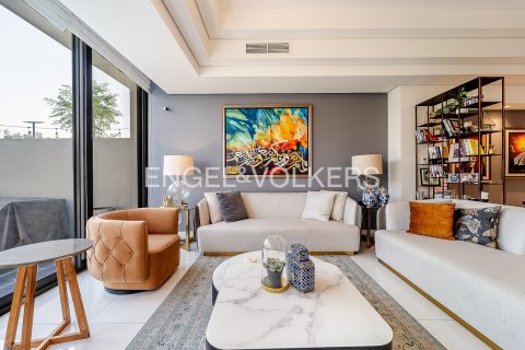 Townhouse in wasl gate, Dubai 3 bedrooms, 250.8 sq.m. № 8127 - photo 1
