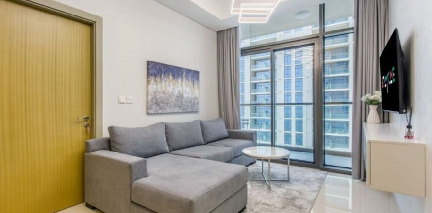 Appartement à Business Bay, Dubai, 2 chambres, 75.2 m², № 112432
