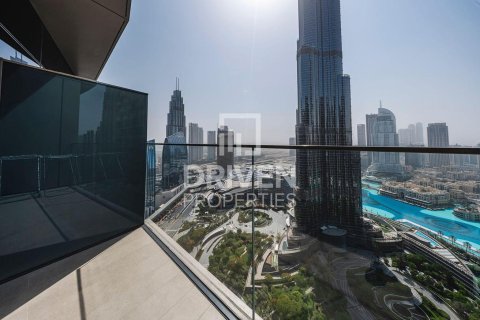 Apartment in The Address Residences Dubai Opera, Downtown Dubai (Downtown Burj Dubai), Dubai 2 bedrooms, 114.18 sq.m. № 127945