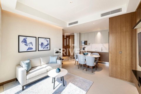 Apartment in The Address Residences Dubai Opera, Downtown Dubai (Downtown Burj Dubai), Dubai 2 bedrooms, 98.38 sq.m. № 127949 - photo 3