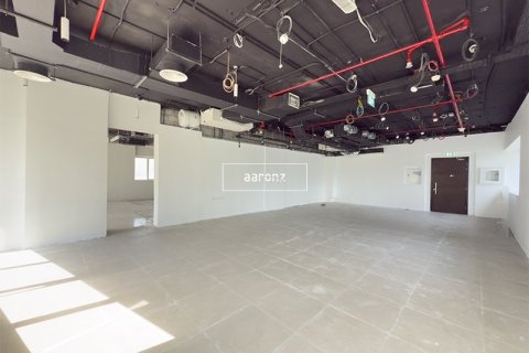 Снять в аренду офис в Бизнес-Бэе, Дубай: 109.8м², № 10450 - фото 2