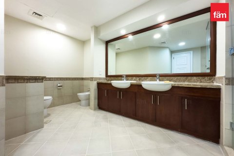Appartement à Palm Jumeirah, Dubai, 1 chambre, 119.2 m², № 12284 - photo 11