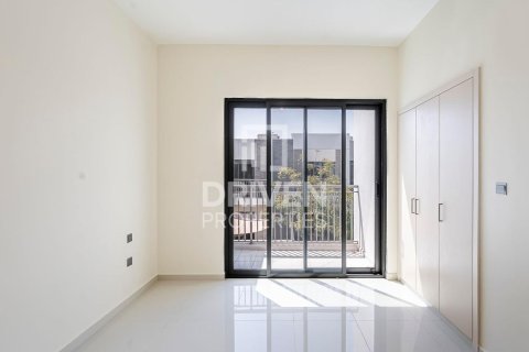 Villa in DAMAC Hills (Akoya by DAMAC), Dubai 3 bedrooms, 175 sq.m. № 20078 - photo 5