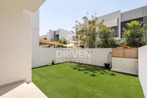 Villa in DAMAC Hills (Akoya by DAMAC), Dubai 3 bedrooms, 175 sq.m. № 20078 - photo 10