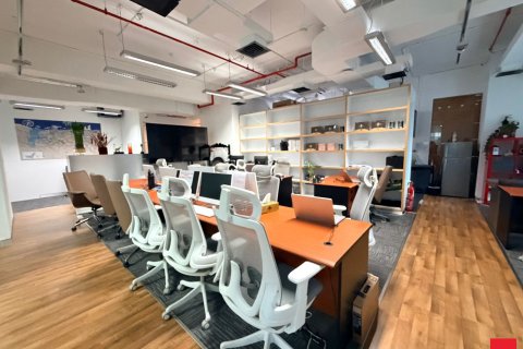 Снять в аренду офис в Бизнес-Бэе, Дубай: 156.2м², № 77801 - фото 1