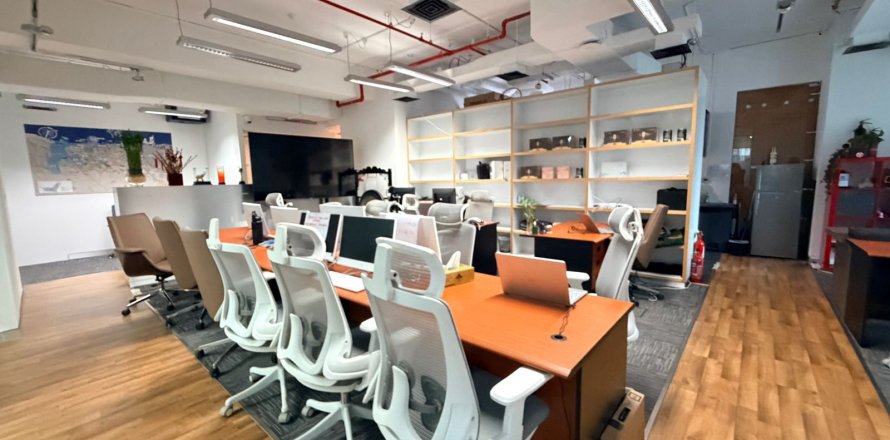 Офис в Бизнес-Бэе, Дубай, 156.2м², № 77801