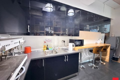 Снять в аренду офис в Бизнес-Бэе, Дубай: 156.2м², № 77801 - фото 9