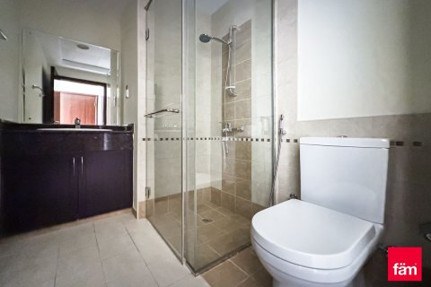 Townhouse in Dubai 4 bedrooms, 381.9 sq.m. № 77805 - photo 20