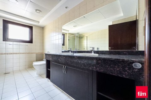 Townhouse in Dubai 4 bedrooms, 381.9 sq.m. № 77805 - photo 25