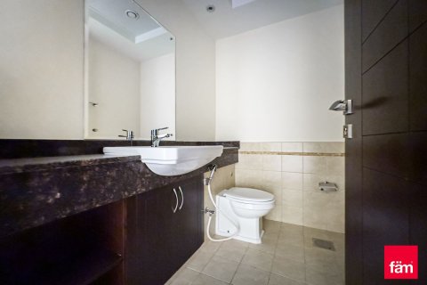 Townhouse in Dubai 4 bedrooms, 381.9 sq.m. № 77805 - photo 30