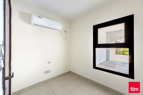 Townhouse in Dubai 4 bedrooms, 381.9 sq.m. № 77805 - photo 7